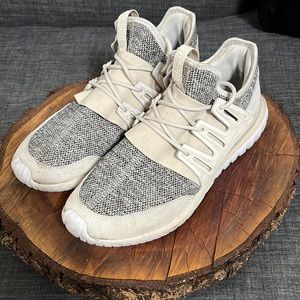 Adidas Boost Low Top